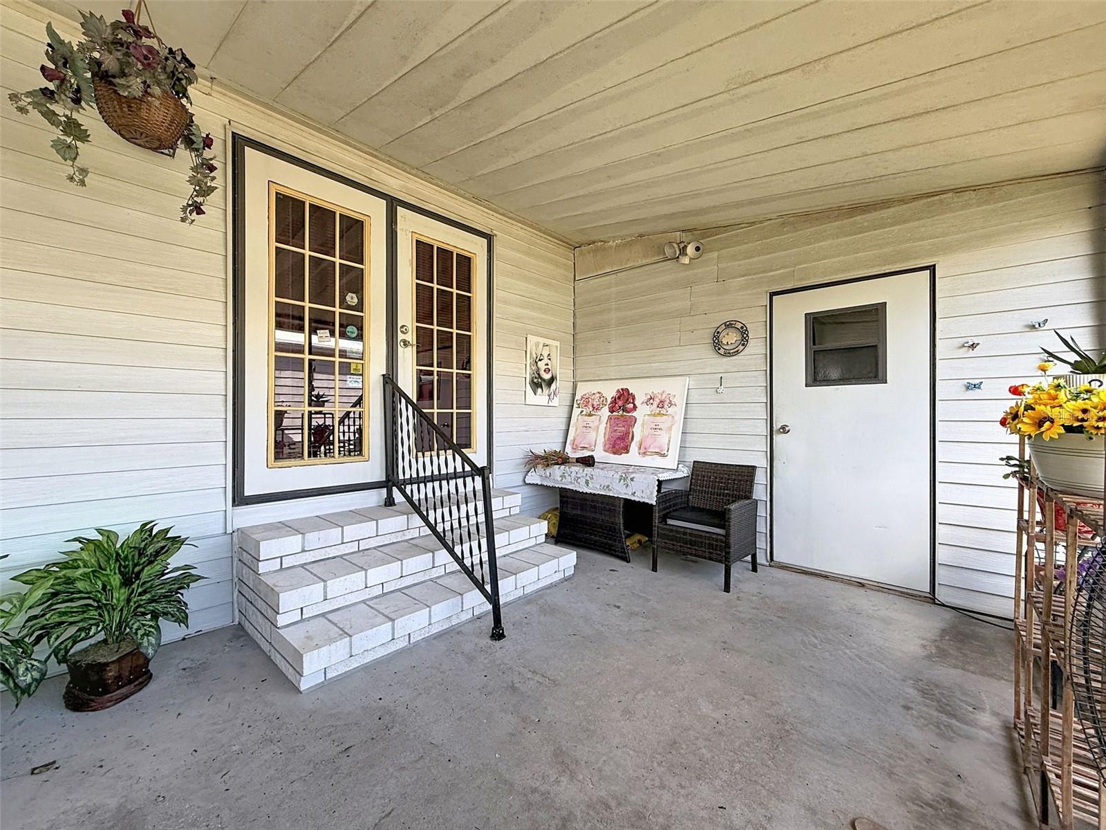 454 VILLAGE CIR SW, WINTER HAVEN, FL, 33880