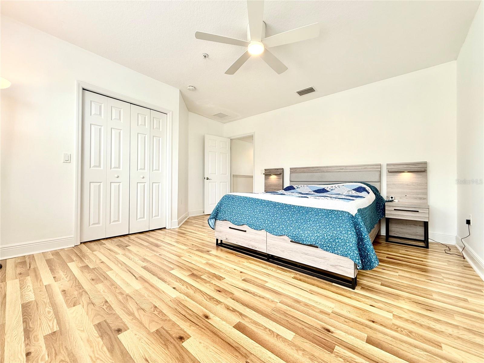 630 BLUE TAVERNA LN, CLEARWATER, FL, 33756