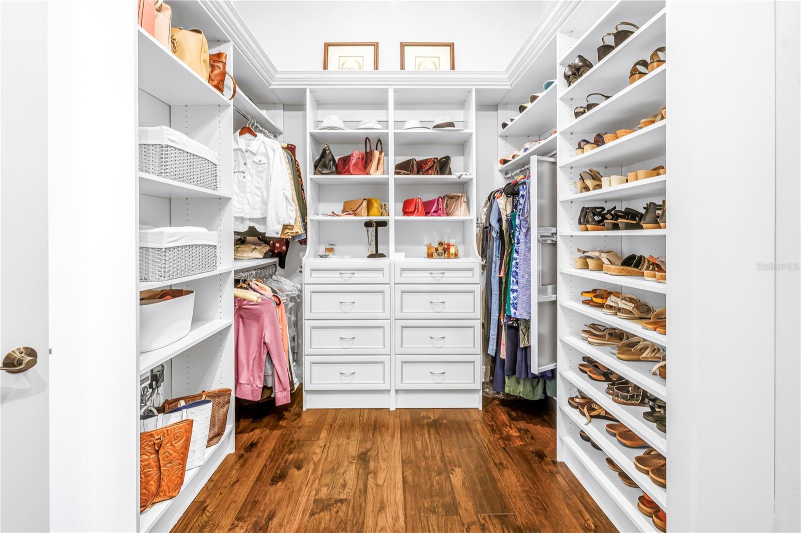 Custom California Closet