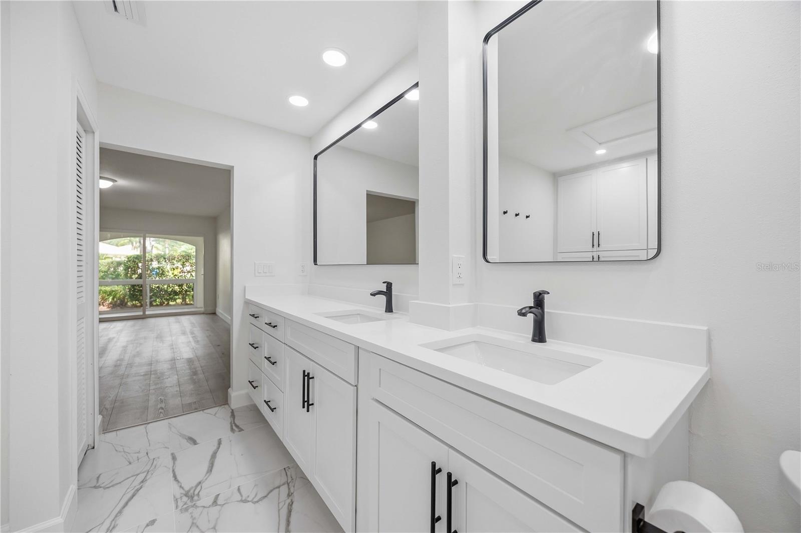 5526 CHANTECLAIRE #31, SARASOTA, FL, 34235