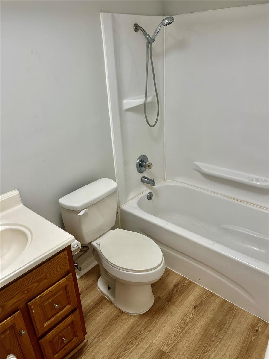 1135 NE 24TH TER, GAINESVILLE, FL, 32641