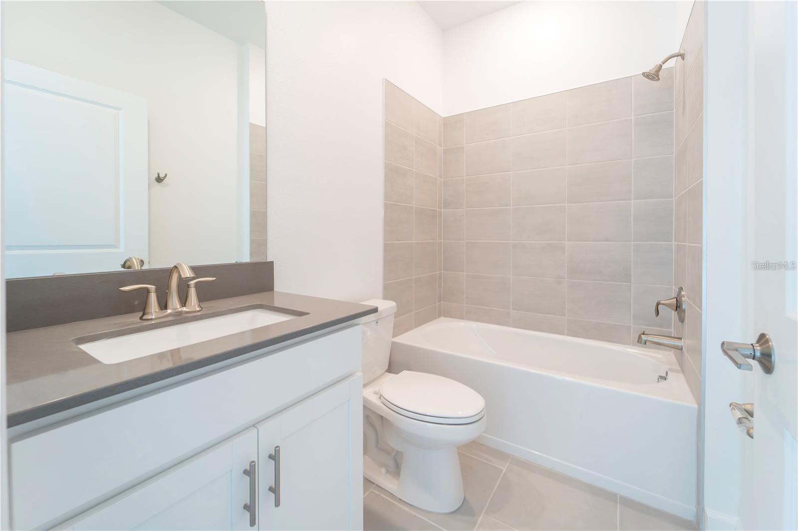 4032 REDBRIDGE LOOP, DAVENPORT, FL, 33837