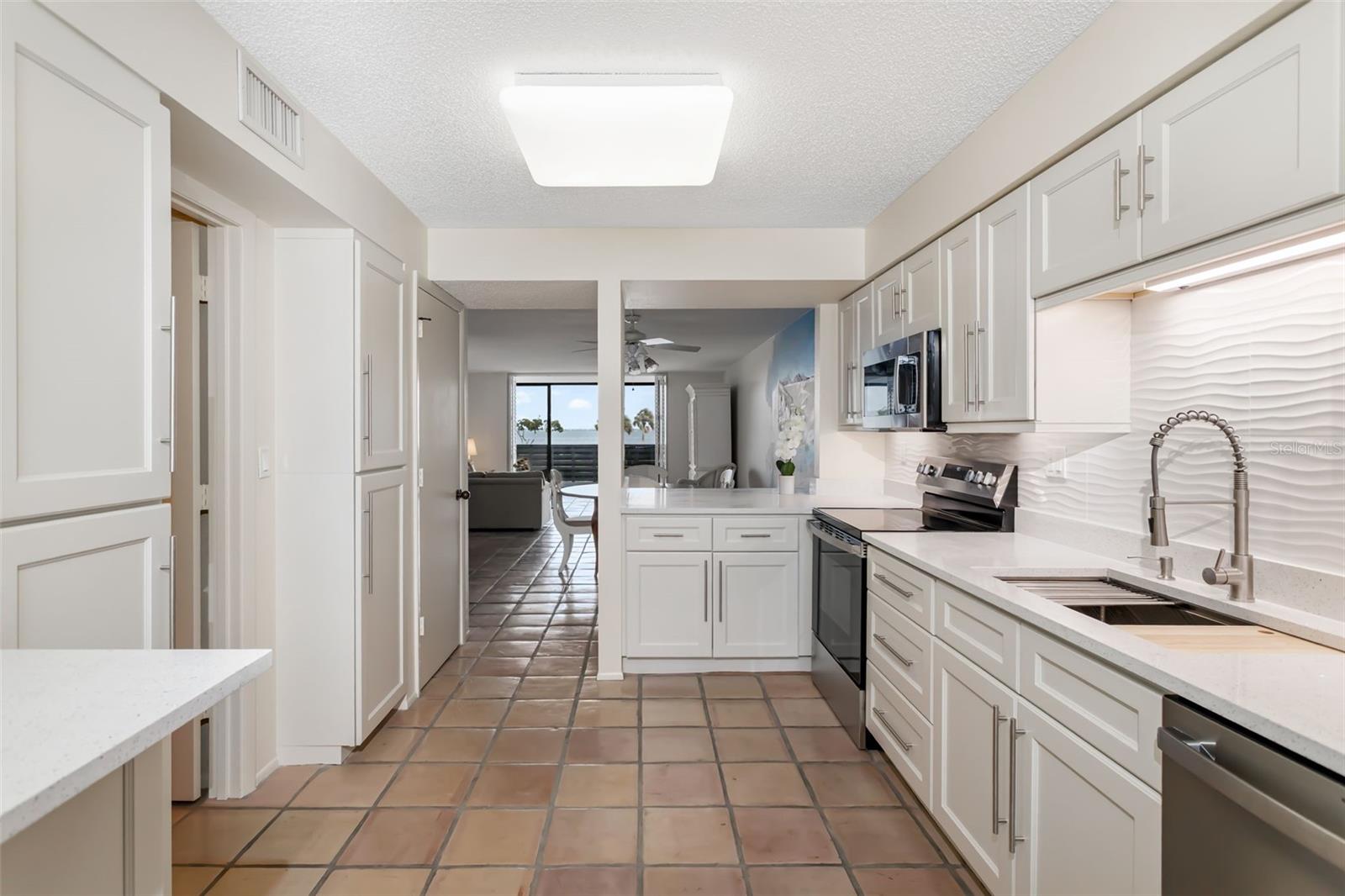 815 BAYPORT WAY #815, LONGBOAT KEY, FL, 34228