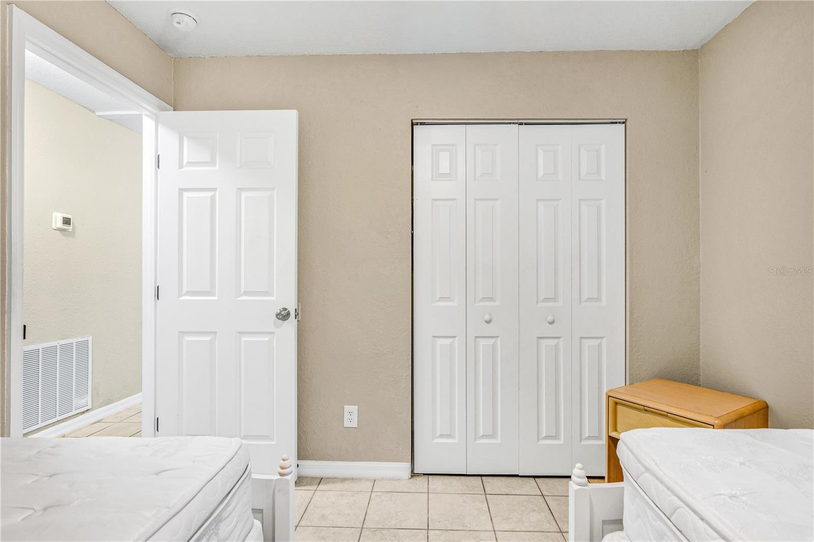 240 NEWCOMB ST, NEW SMYRNA BEACH, FL, 32168