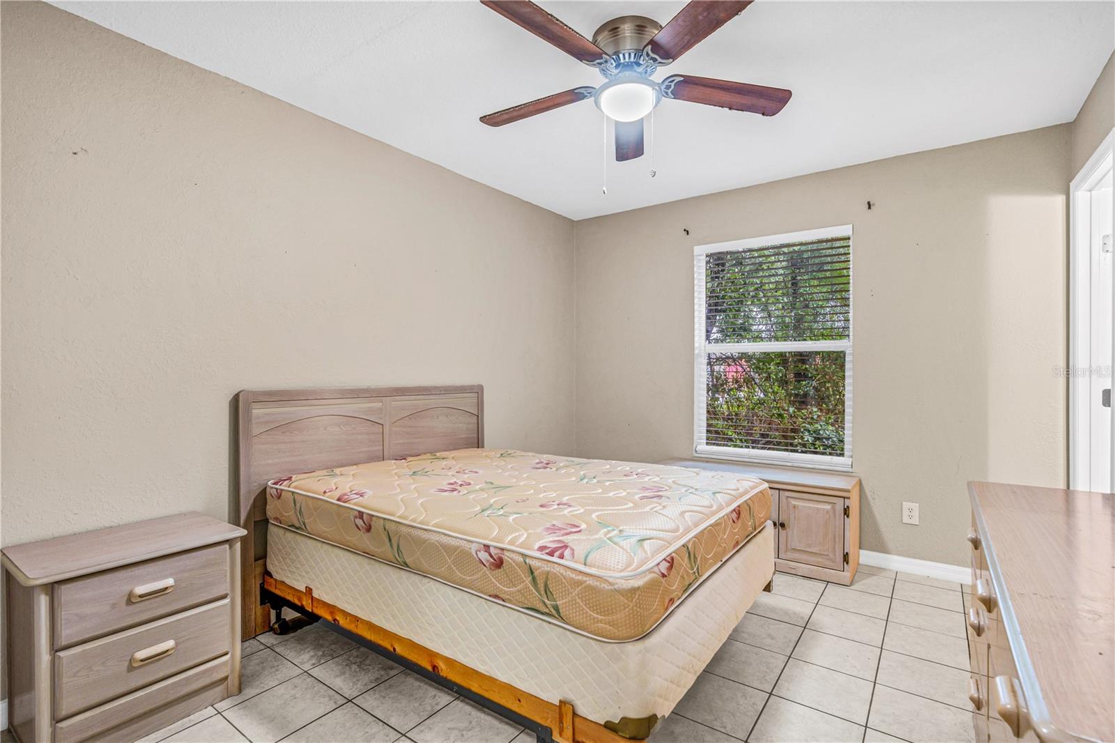 240 NEWCOMB ST, NEW SMYRNA BEACH, FL, 32168