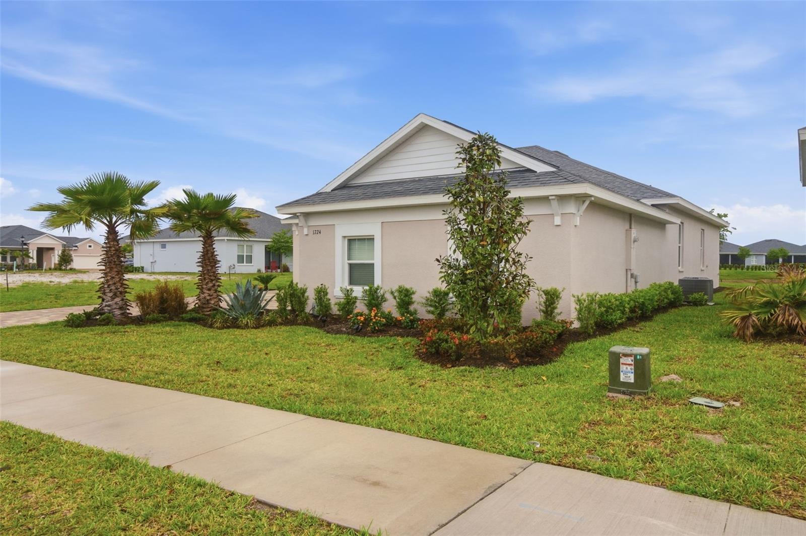 1724 LAKE RESERVE DR, DELAND, FL, 32724