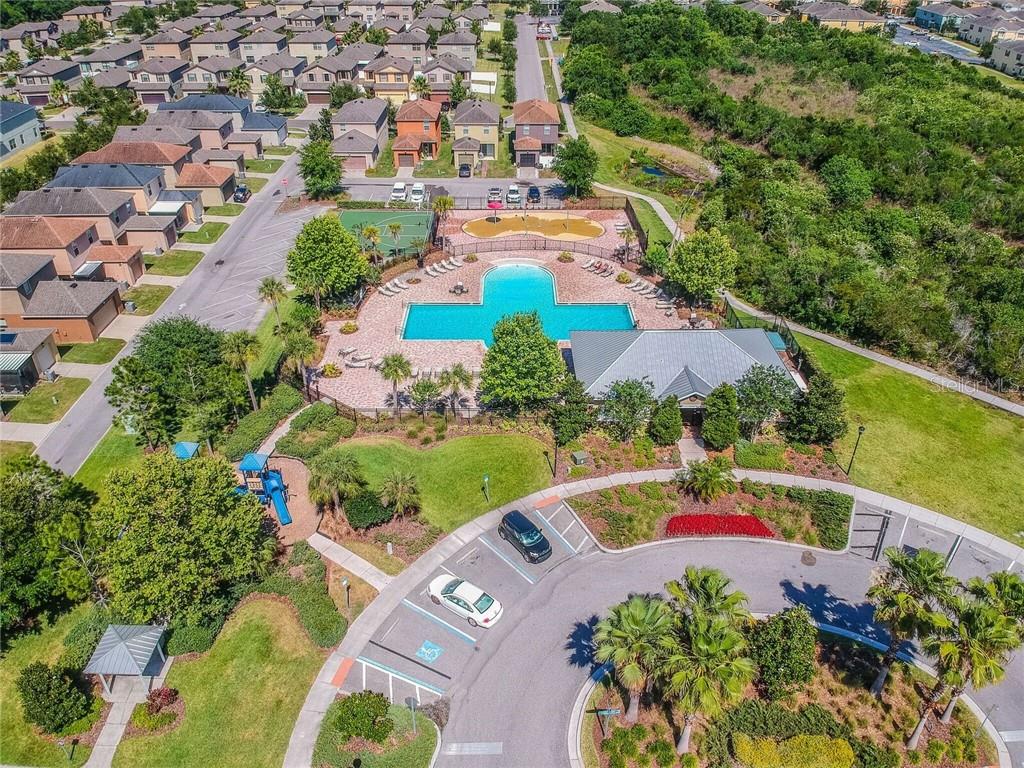 5014 WHITE SANDERLING CT, TAMPA, FL, 33619