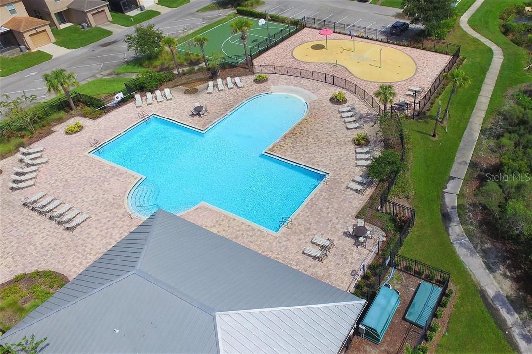 5014 WHITE SANDERLING CT, TAMPA, FL, 33619