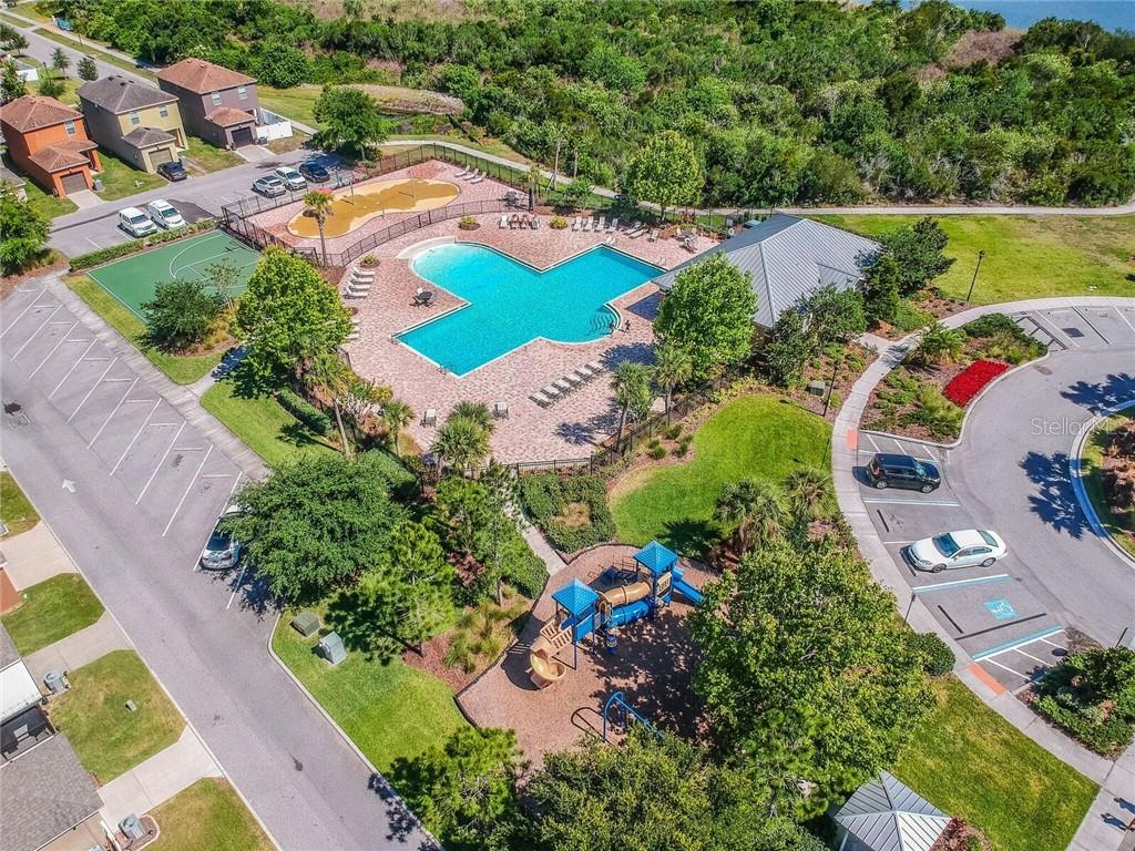 5014 WHITE SANDERLING CT, TAMPA, FL, 33619