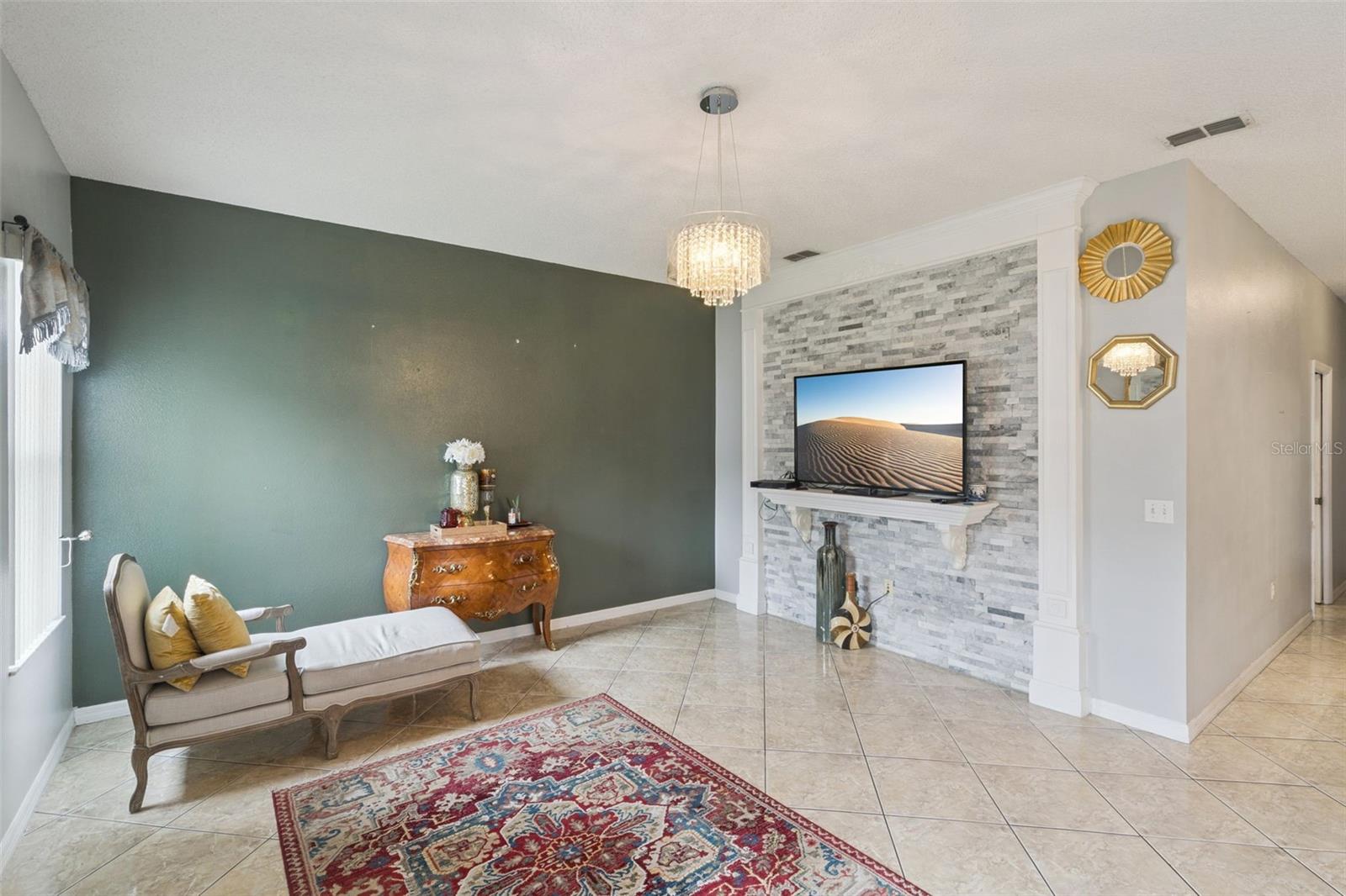 323 ALDERSHOT CT, KISSIMMEE, FL, 34758