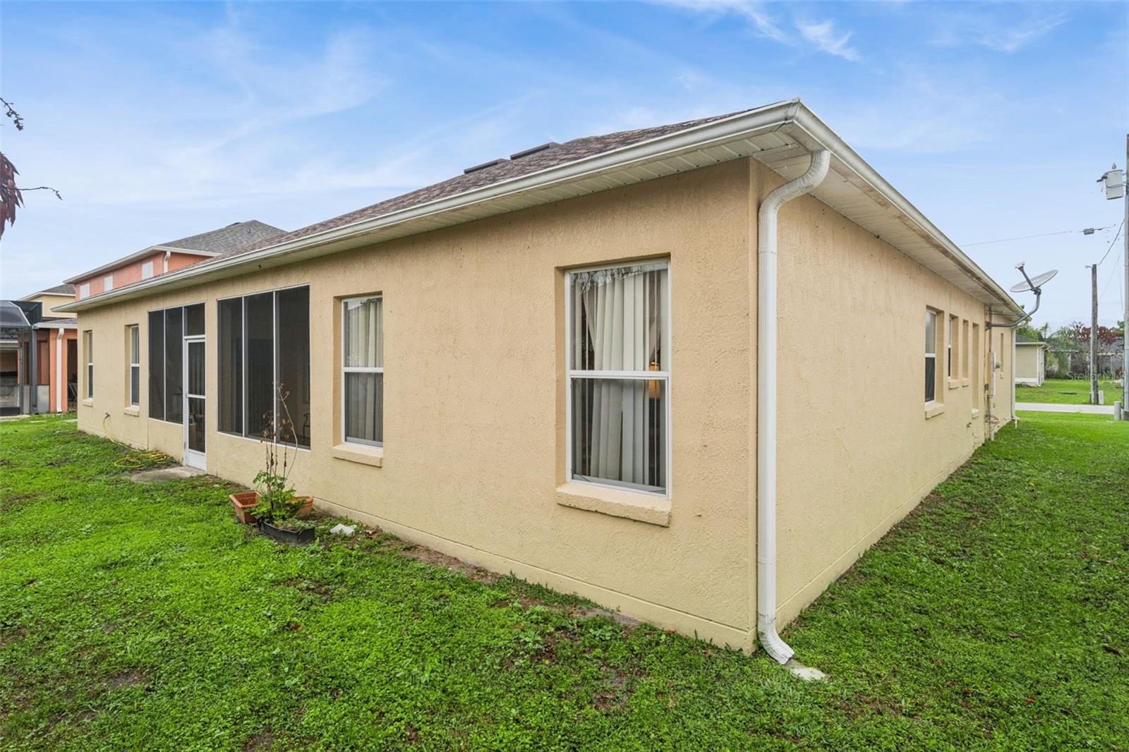 323 ALDERSHOT CT, KISSIMMEE, FL, 34758