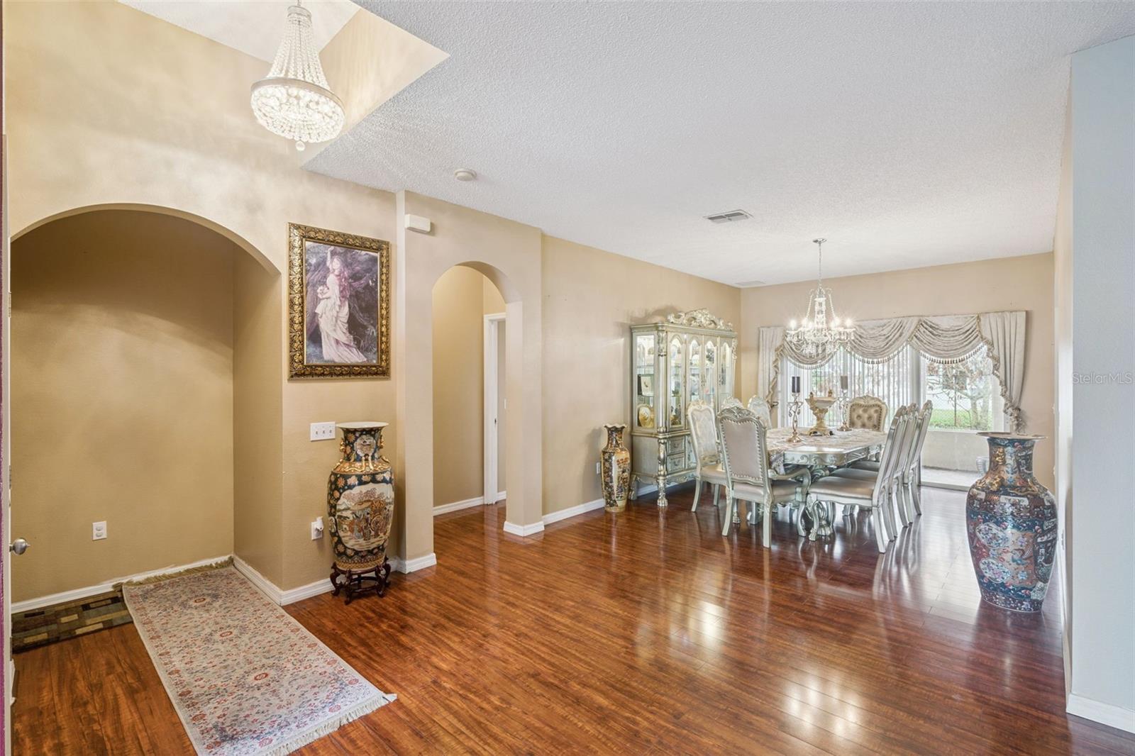 323 ALDERSHOT CT, KISSIMMEE, FL, 34758