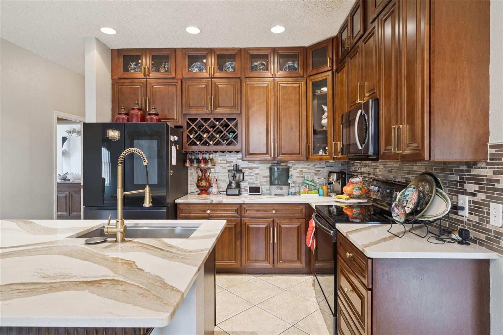 323 ALDERSHOT CT, KISSIMMEE, FL, 34758