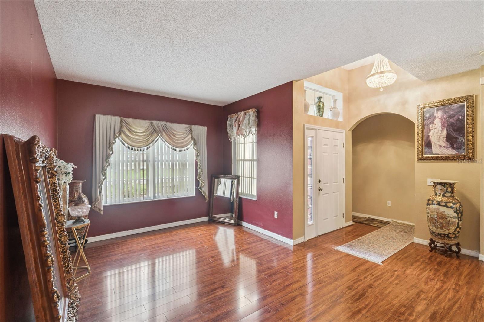 323 ALDERSHOT CT, KISSIMMEE, FL, 34758