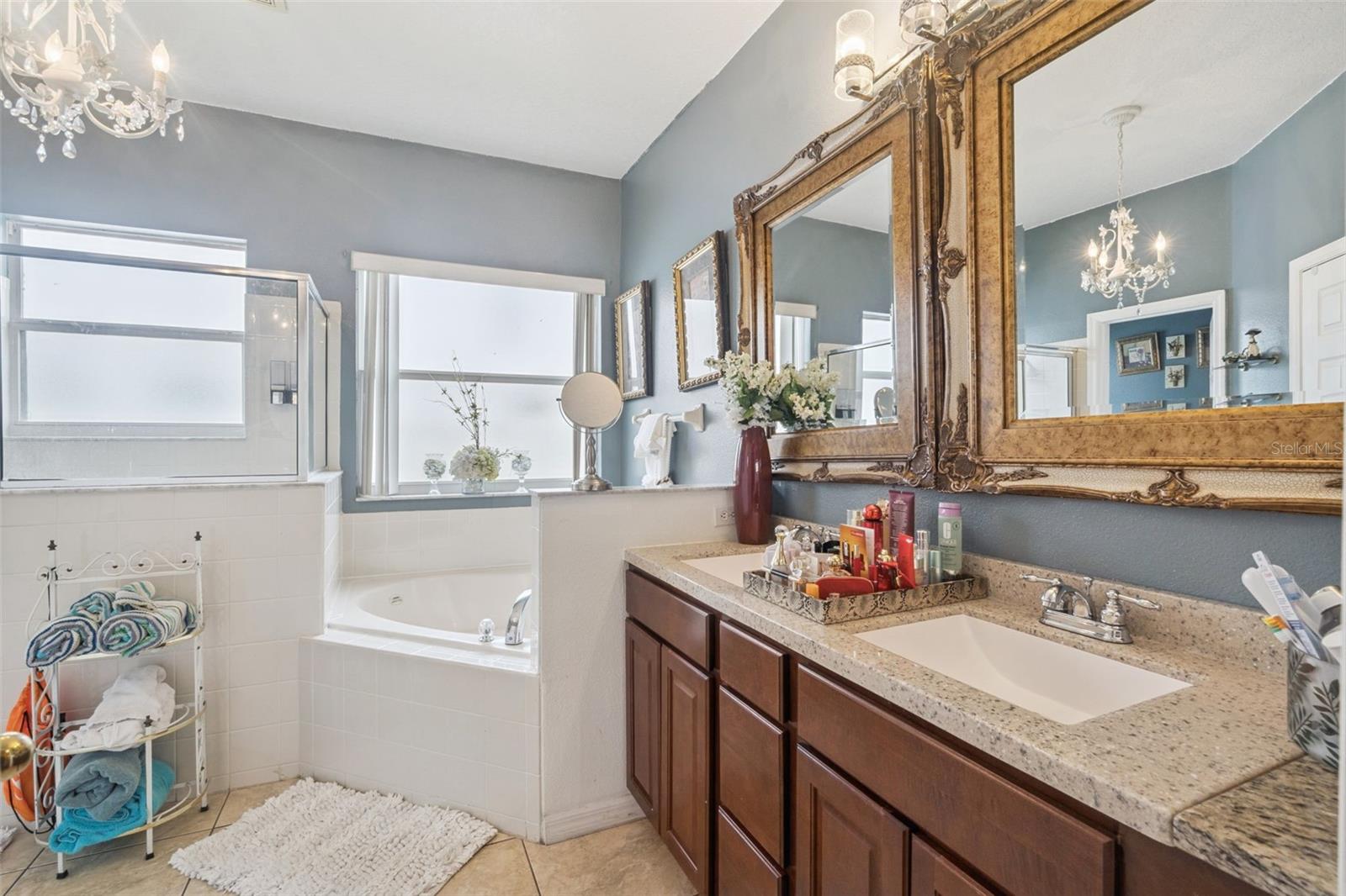 323 ALDERSHOT CT, KISSIMMEE, FL, 34758