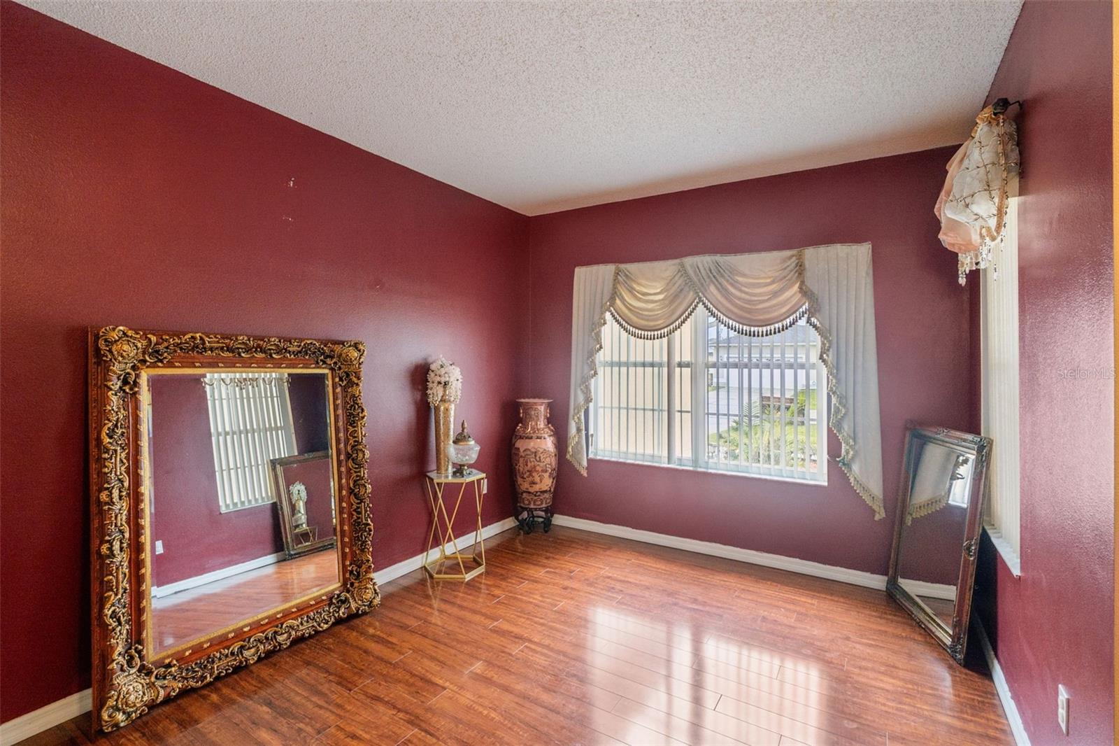 323 ALDERSHOT CT, KISSIMMEE, FL, 34758