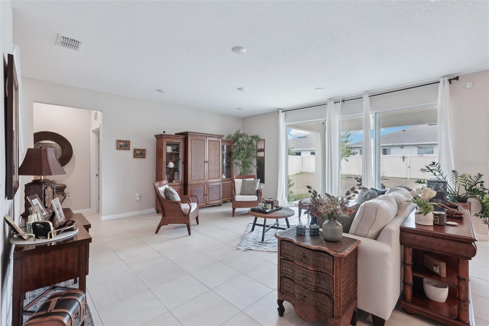 13055 WILLOW GROVE DR, RIVERVIEW, FL, 33579