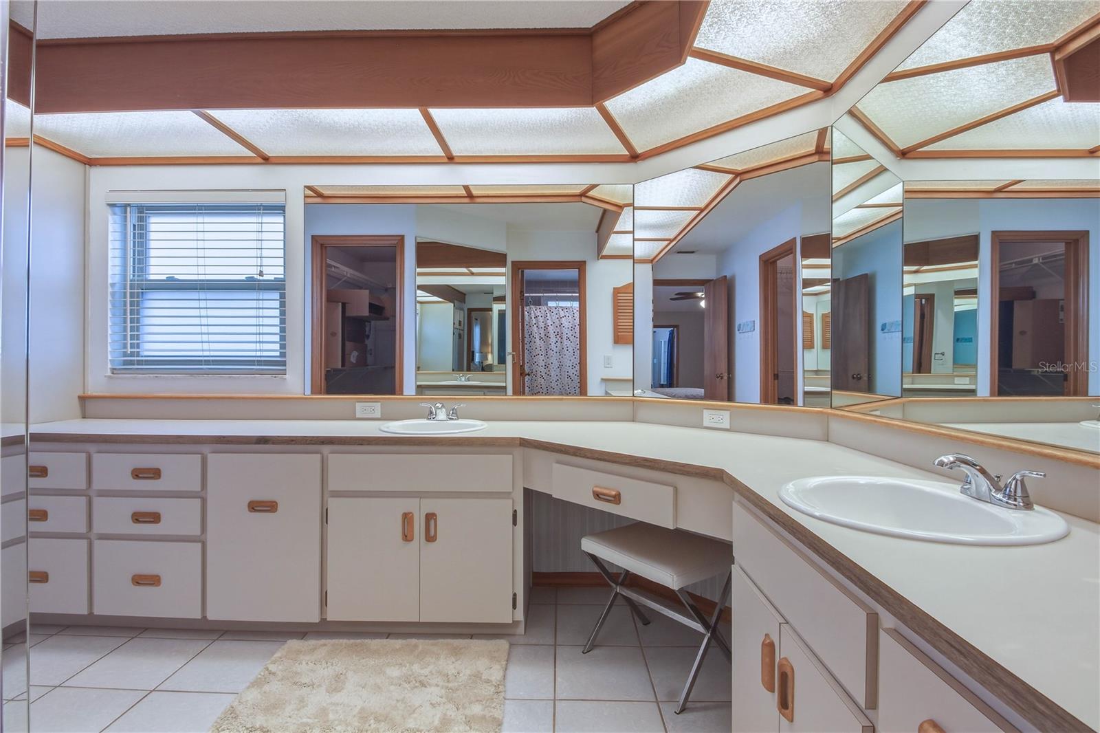 4725 ORANGE GROVE WAY, PALM HARBOR, FL, 34684