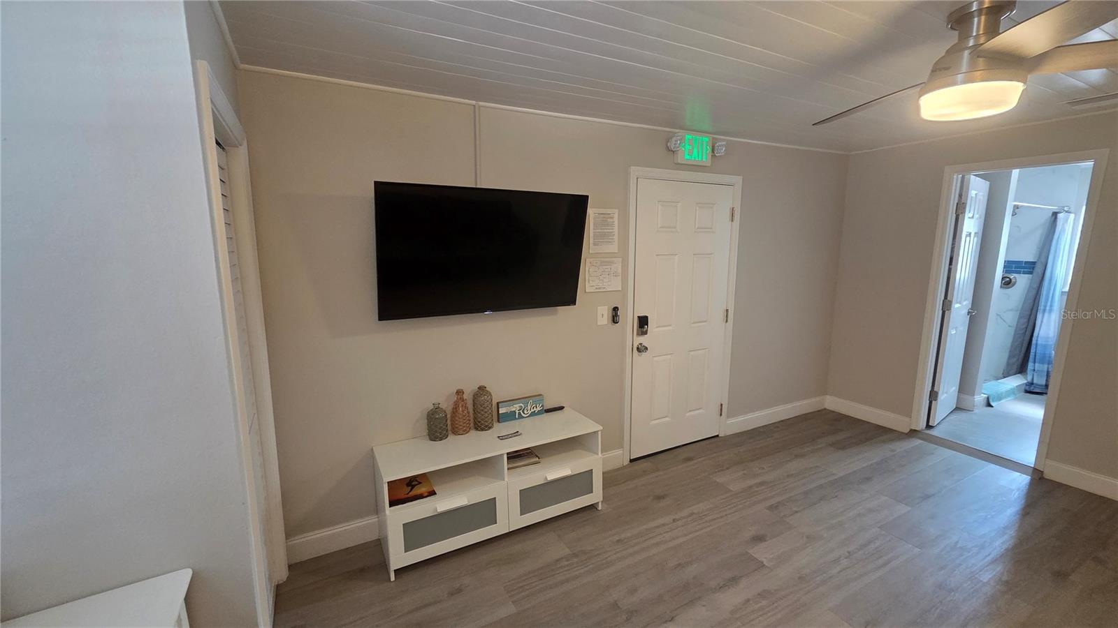 1524 6TH ST NW #B, LARGO, FL, 33770