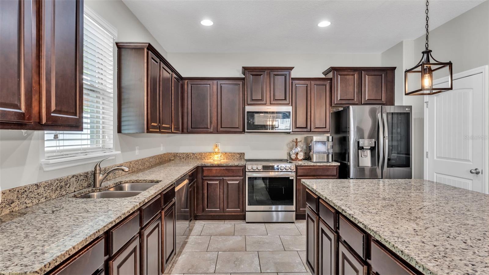 2250 BELLA LUNA CIR, LAKELAND, FL, 33810