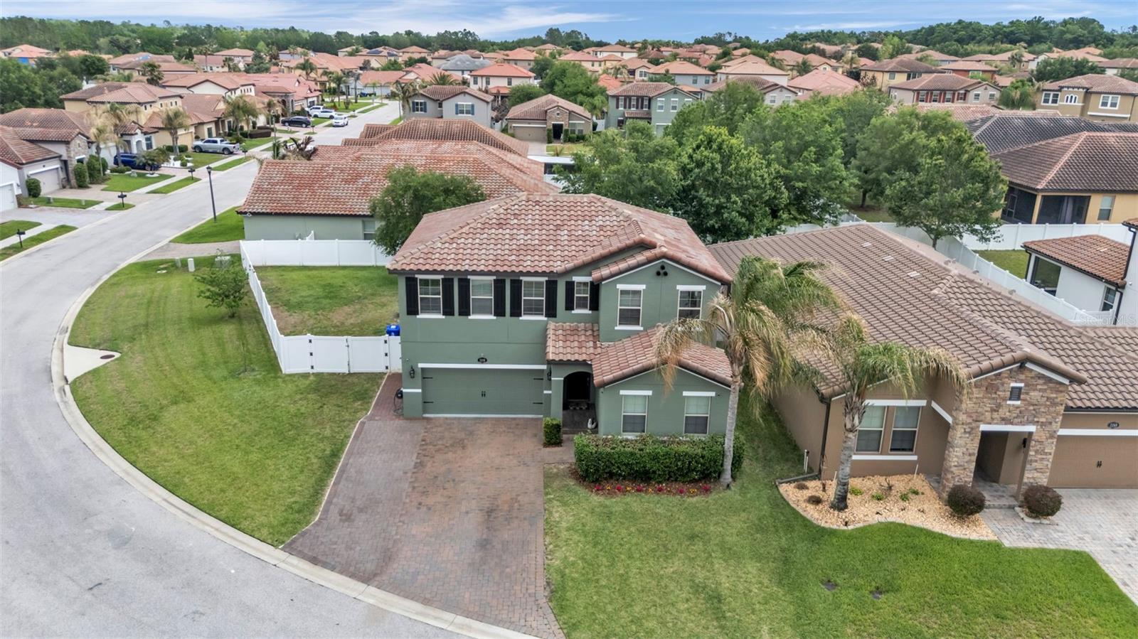 2250 BELLA LUNA CIR, LAKELAND, FL, 33810