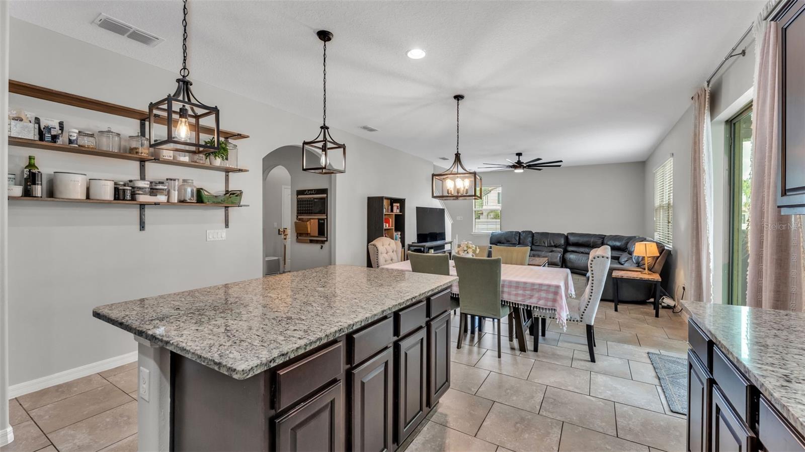 2250 BELLA LUNA CIR, LAKELAND, FL, 33810