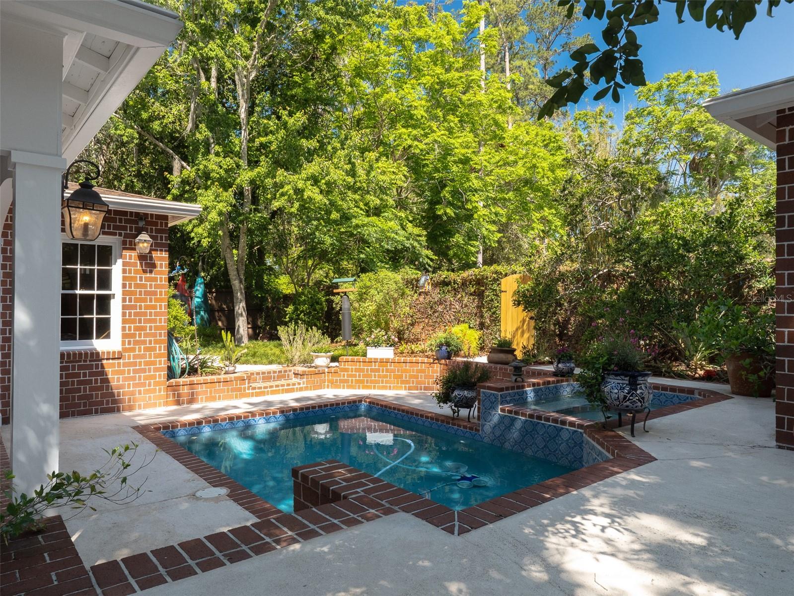 2236 NW 7TH LN, GAINESVILLE, FL, 32603