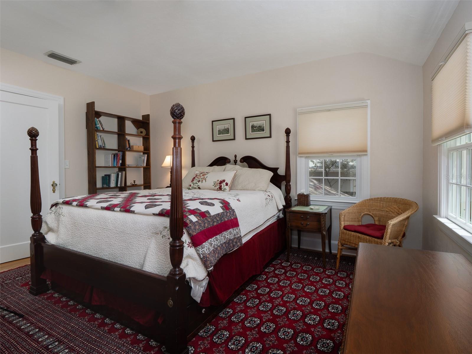 2236 NW 7TH LN, GAINESVILLE, FL, 32603