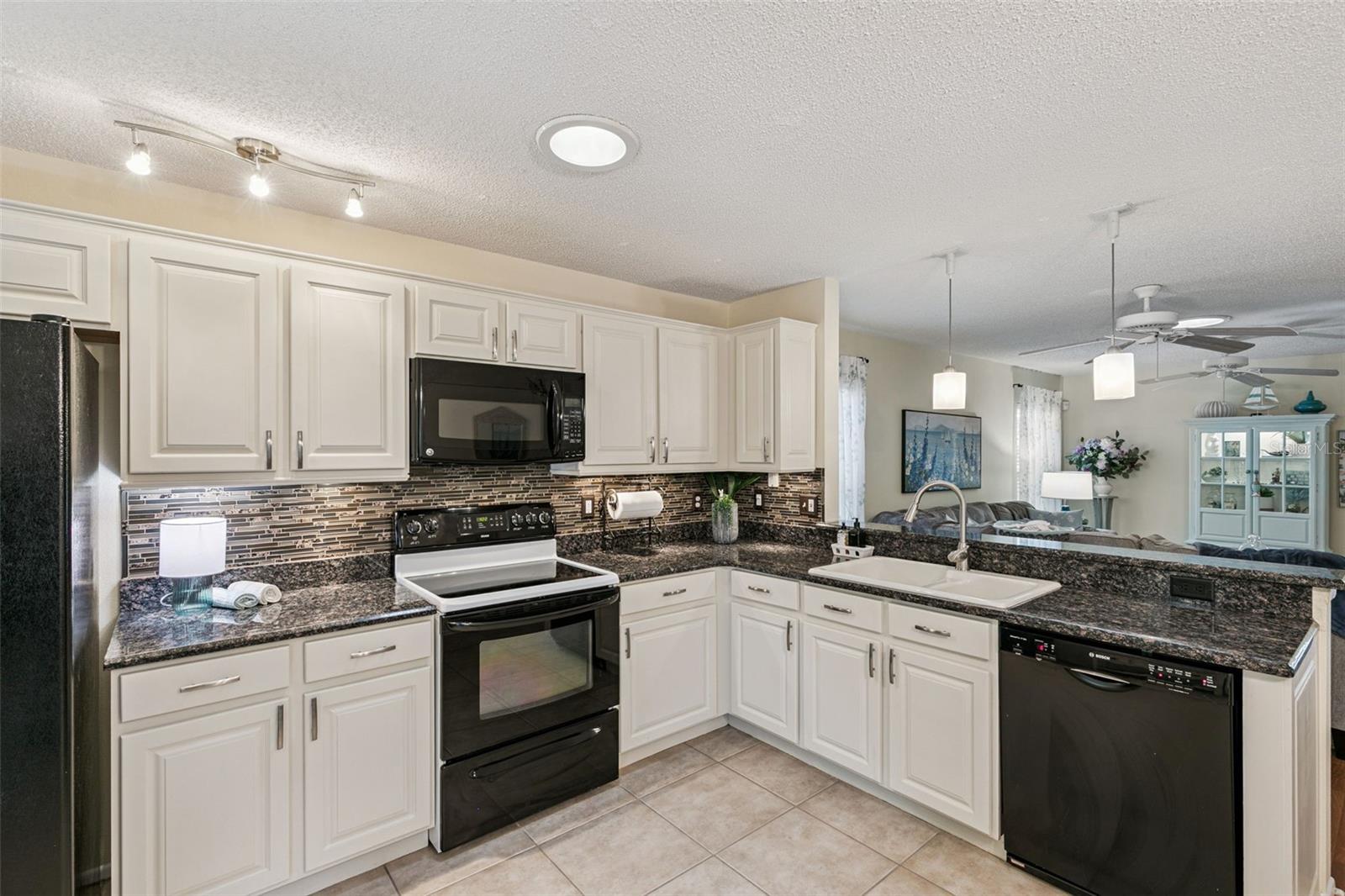 371 AUGUSTINE CT, OVIEDO, FL, 32765