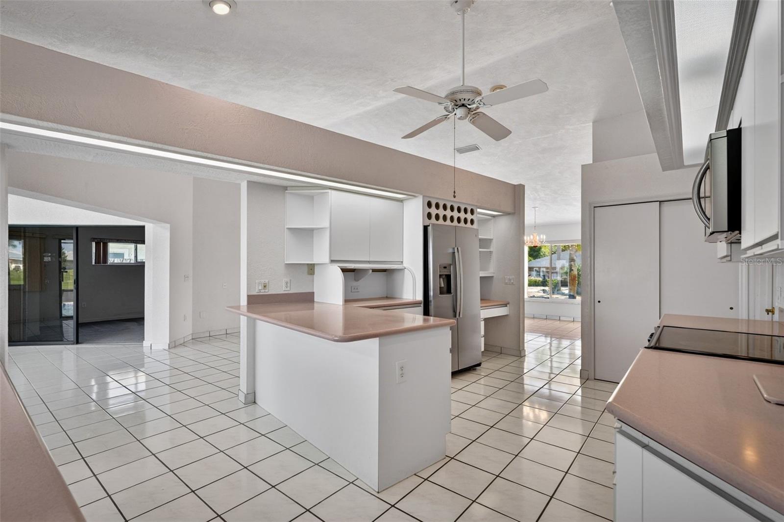 9 SAND DOLLAR DR, ORMOND BEACH, FL, 32176