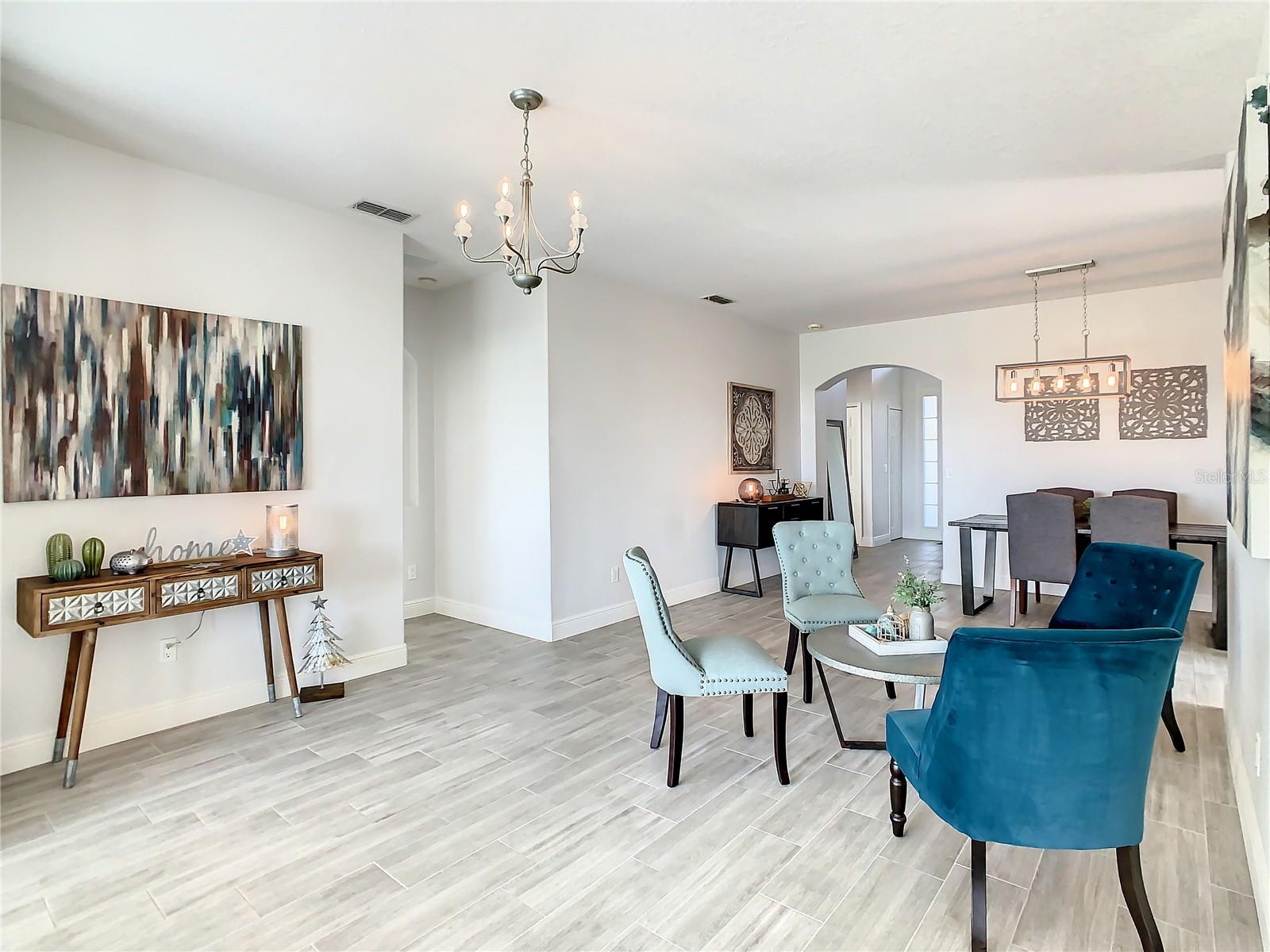 223 KNOLLWOOD DR, DAVENPORT, FL, 33837