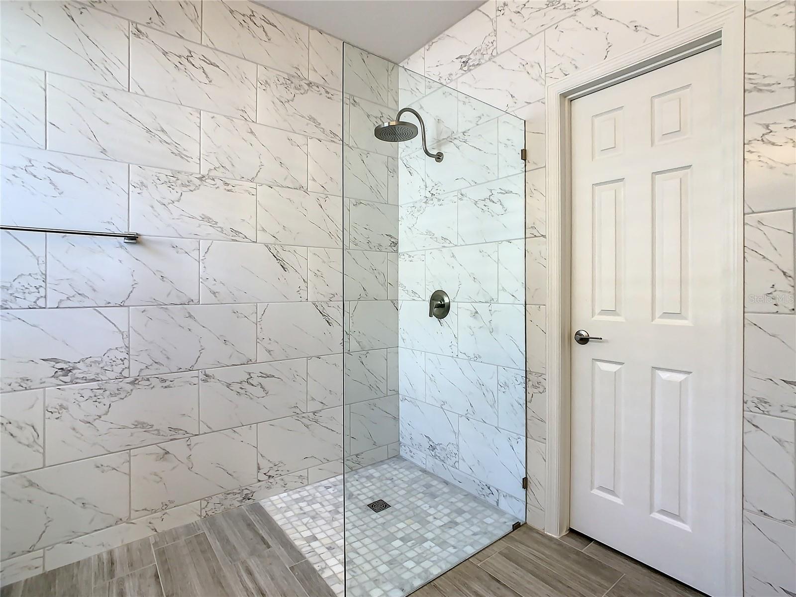 223 KNOLLWOOD DR, DAVENPORT, FL, 33837