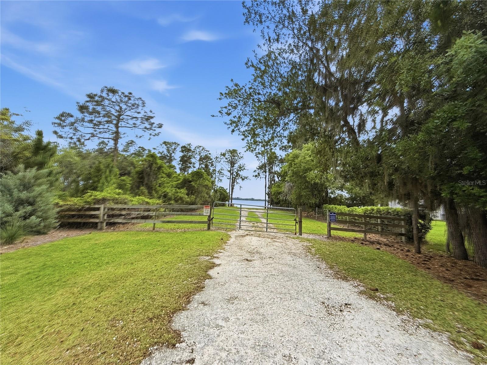 1813 LAKEWOOD DR, ST CLOUD, FL, 34771
