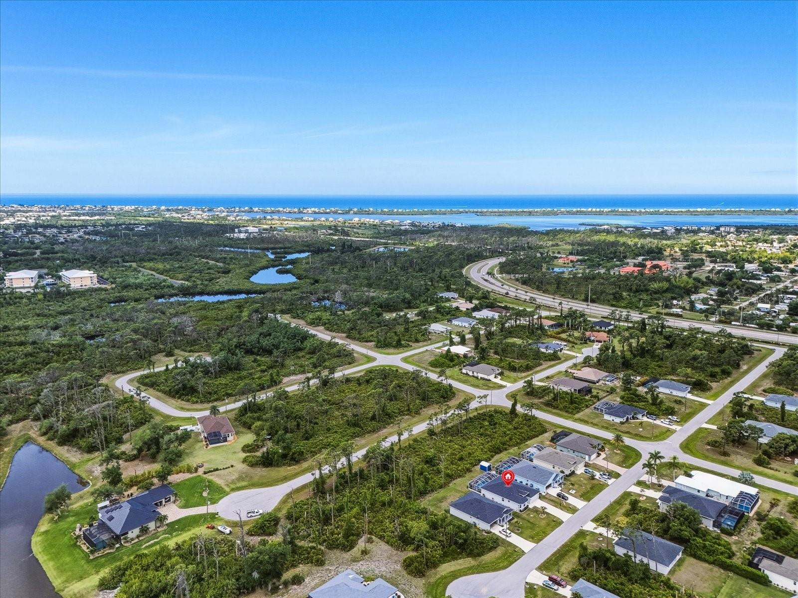 127 GLADES DR, ROTONDA WEST, FL, 33947