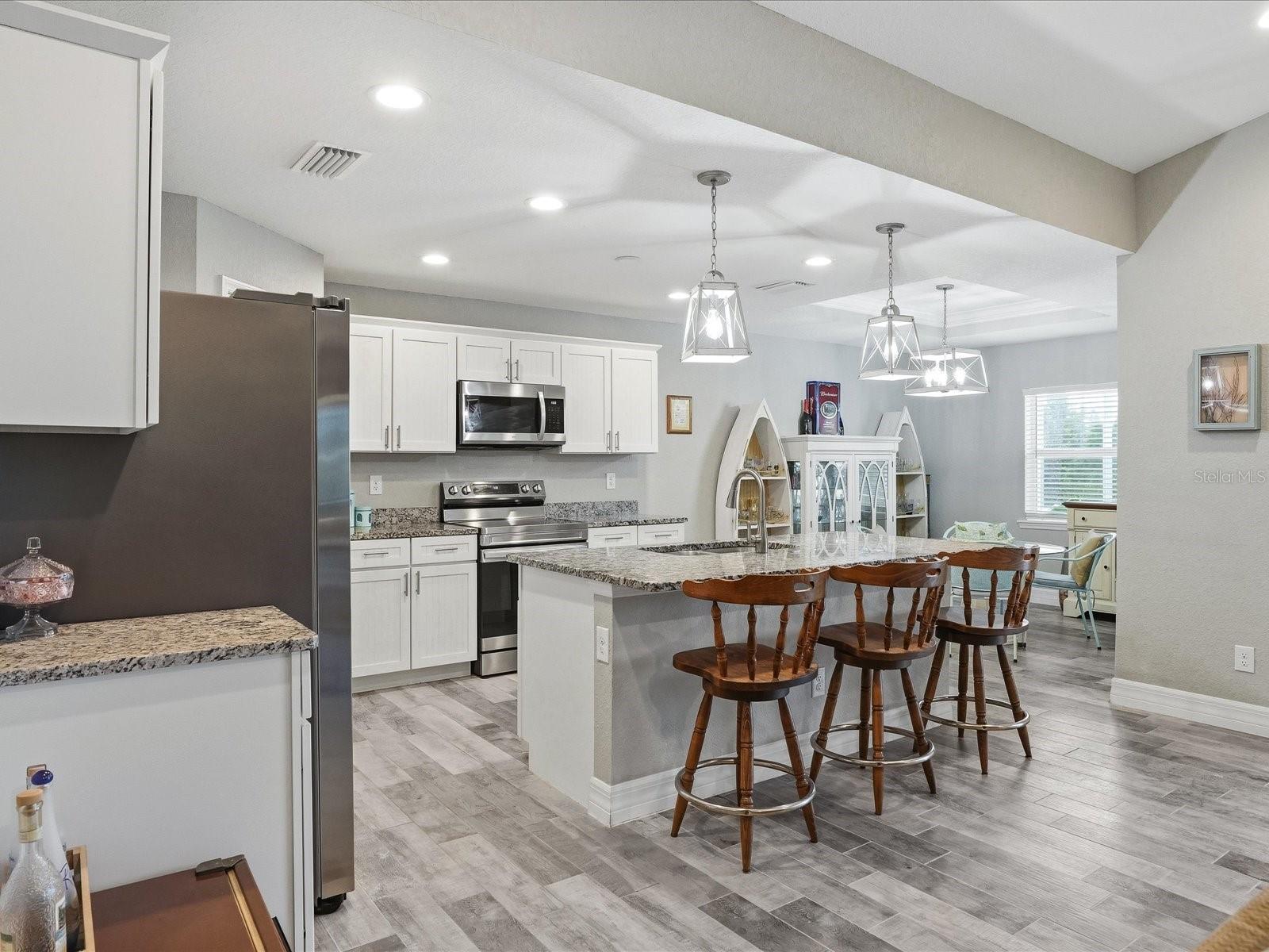 127 GLADES DR, ROTONDA WEST, FL, 33947