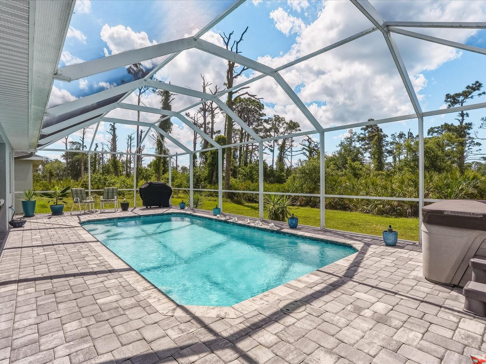 127 GLADES DR, ROTONDA WEST, FL, 33947