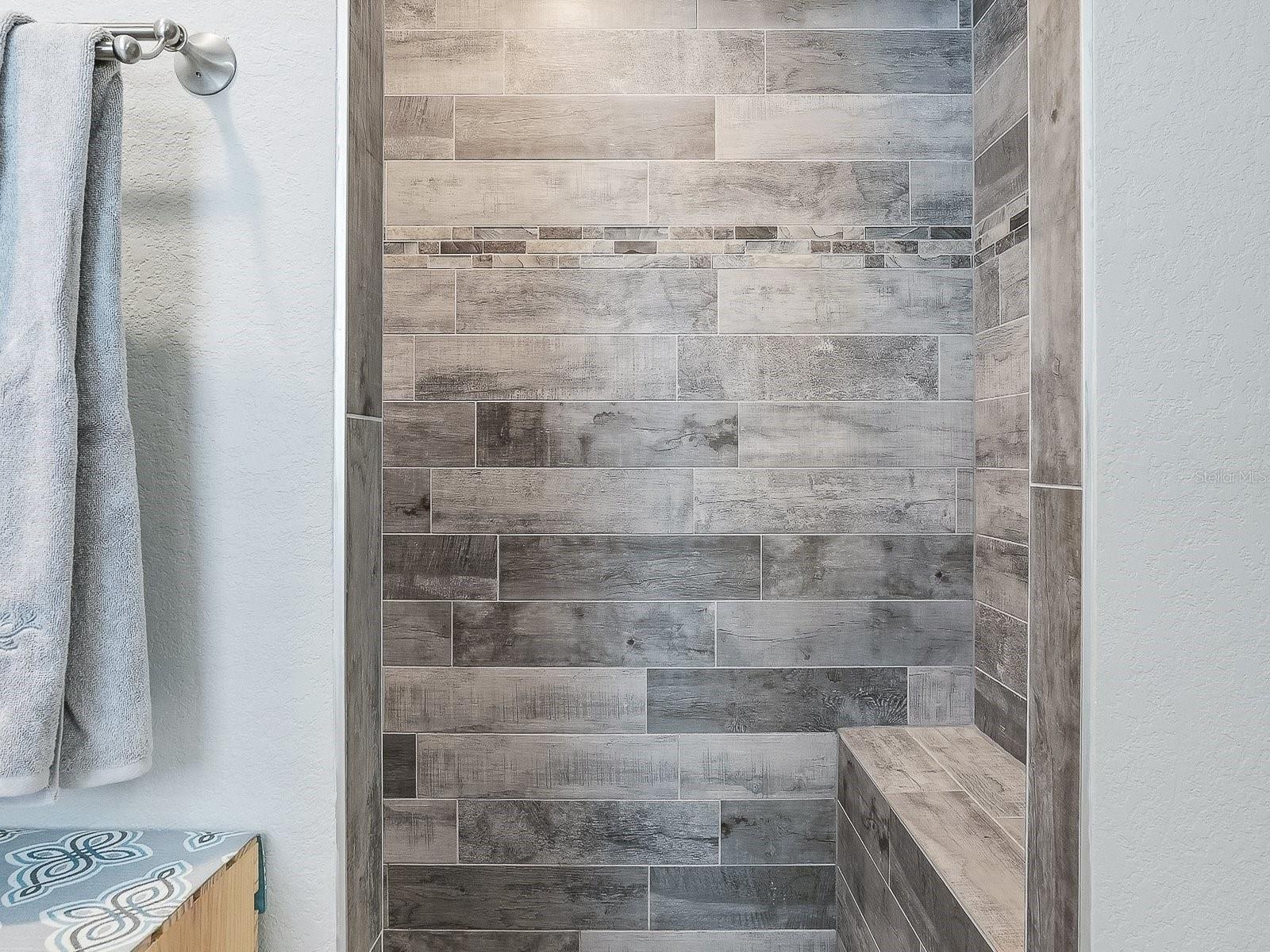 127 GLADES DR, ROTONDA WEST, FL, 33947