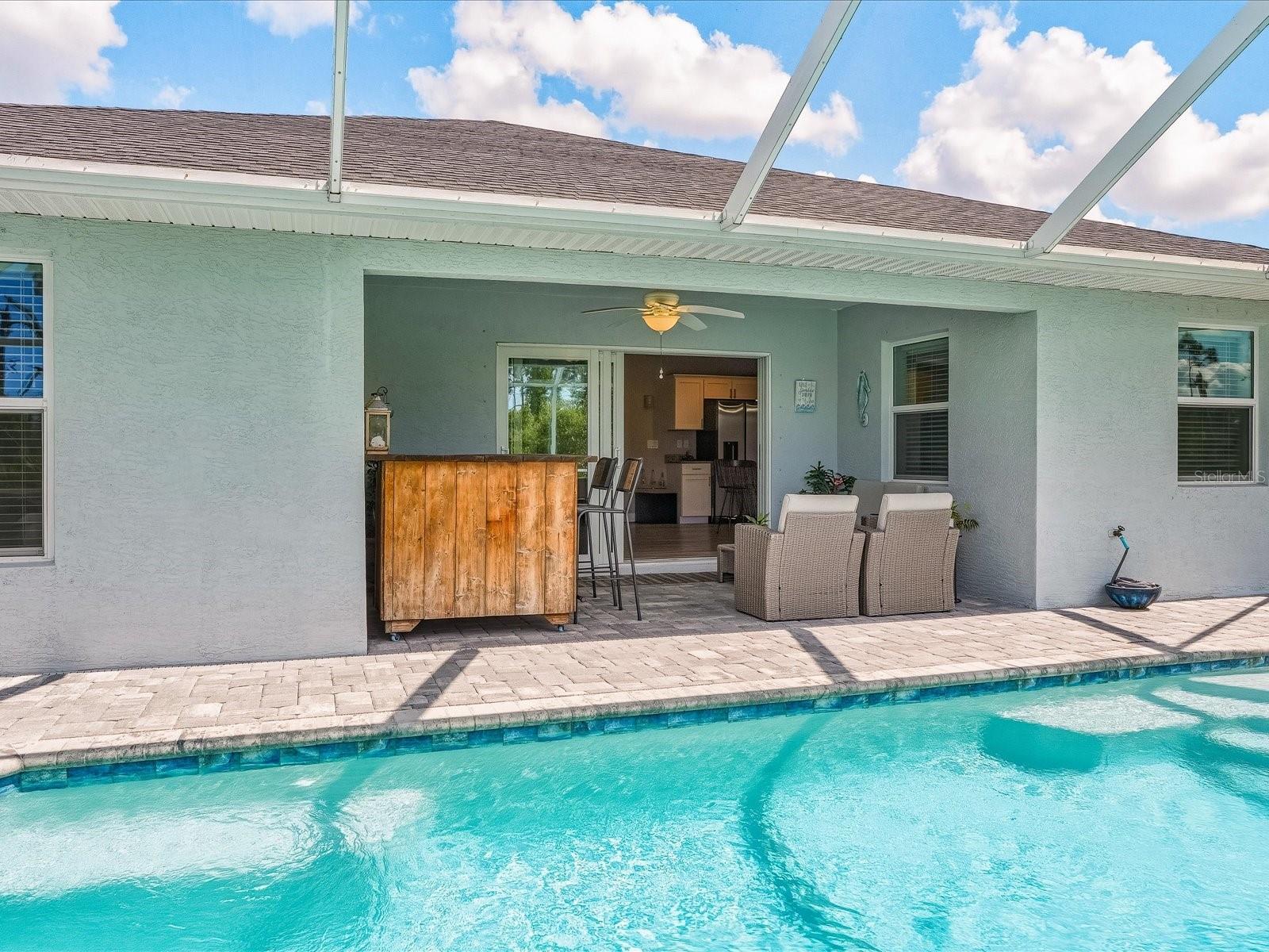 127 GLADES DR, ROTONDA WEST, FL, 33947