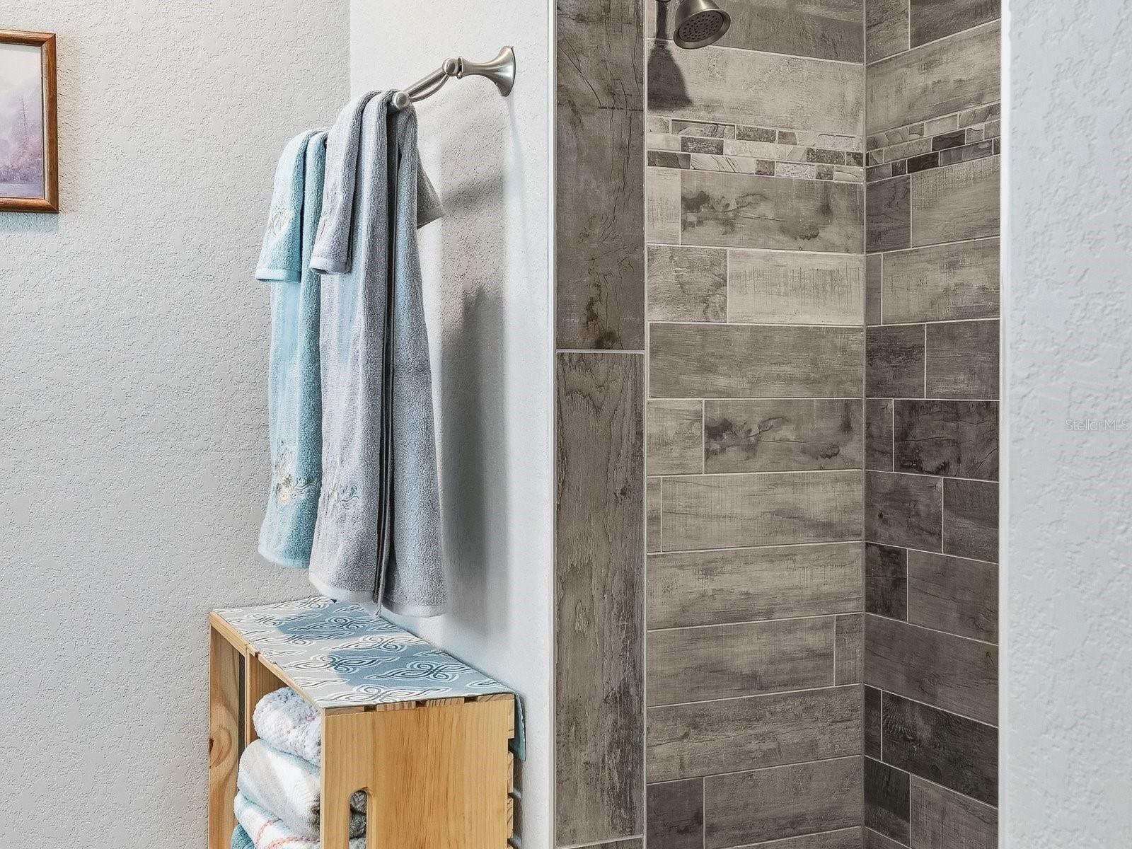 127 GLADES DR, ROTONDA WEST, FL, 33947