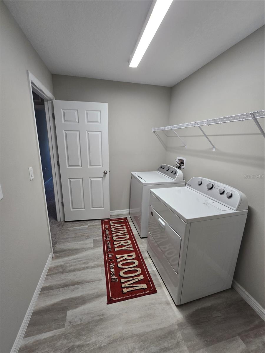 5694 ARLINGTON RIVER DR, LAKELAND, FL, 33803