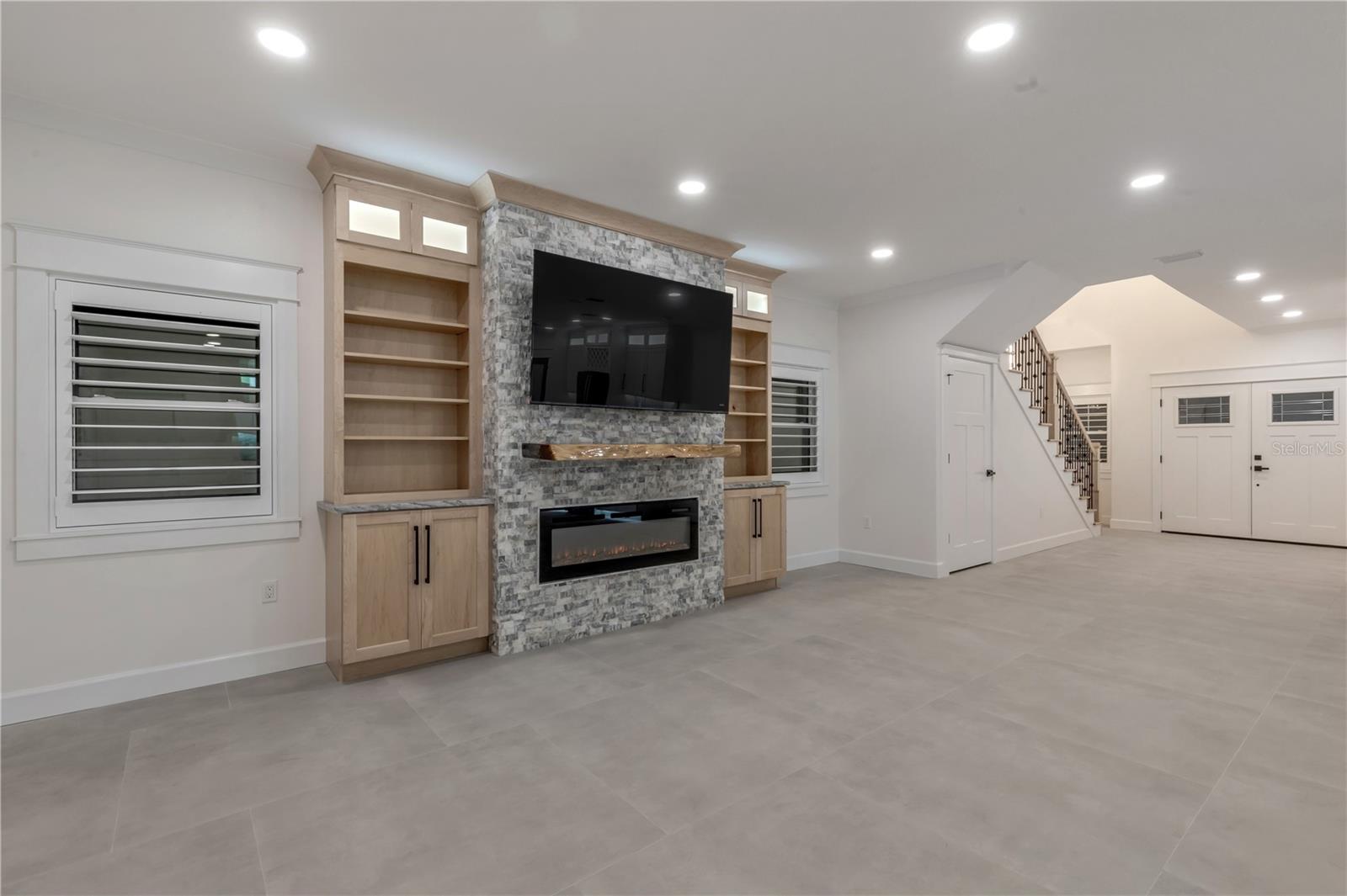 210 DUE EAST ST, NEW SMYRNA BEACH, FL, 32169