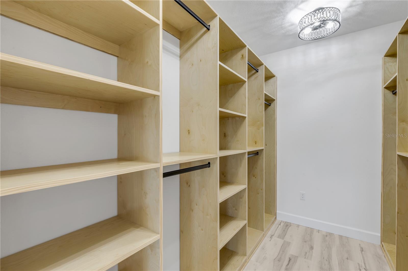 210 DUE EAST ST, NEW SMYRNA BEACH, FL, 32169