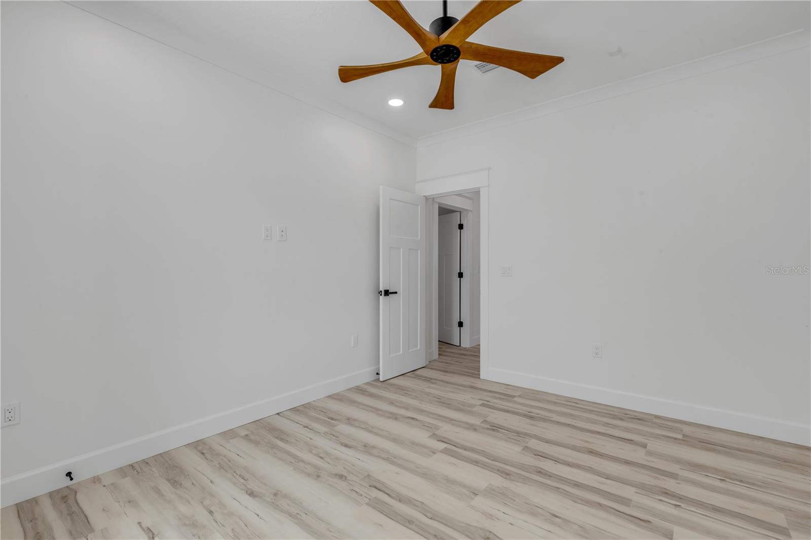 210 DUE EAST ST, NEW SMYRNA BEACH, FL, 32169