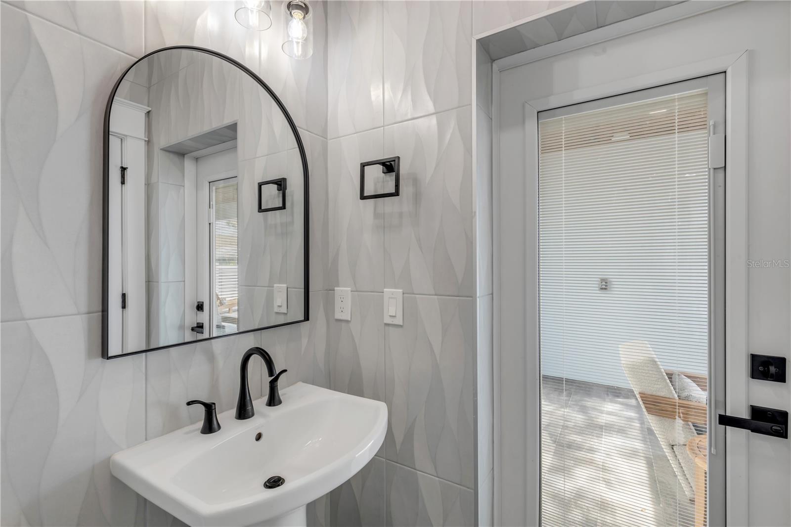 210 DUE EAST ST, NEW SMYRNA BEACH, FL, 32169