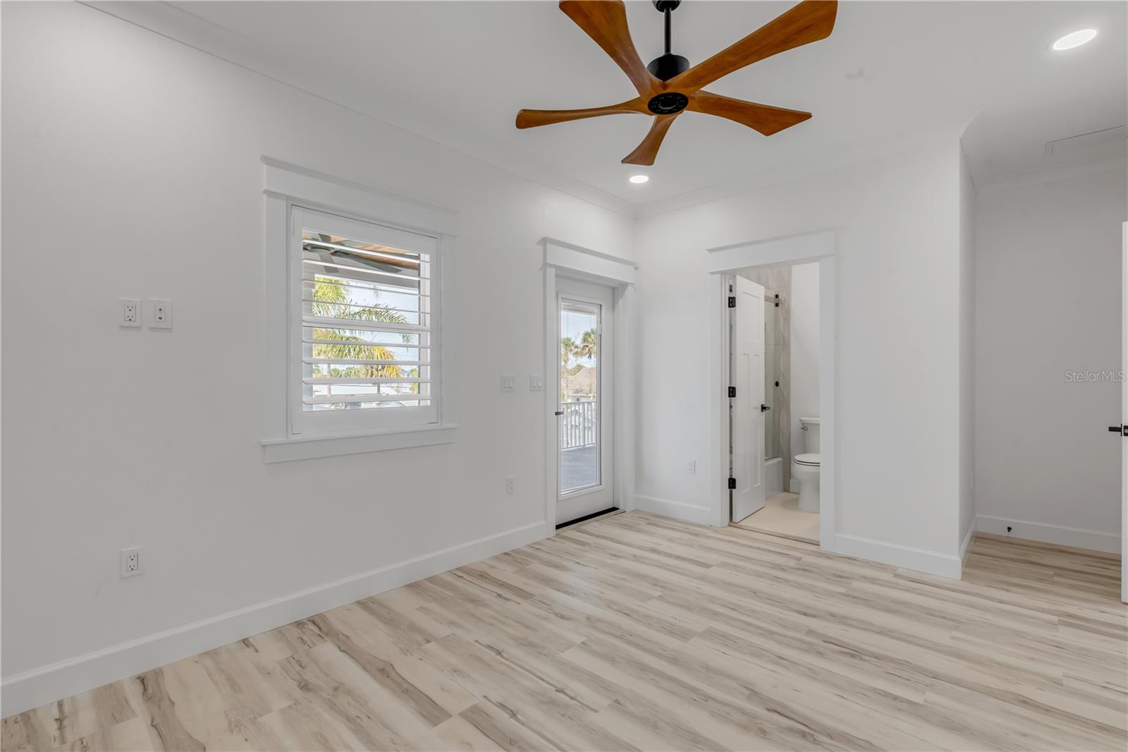 210 DUE EAST ST, NEW SMYRNA BEACH, FL, 32169