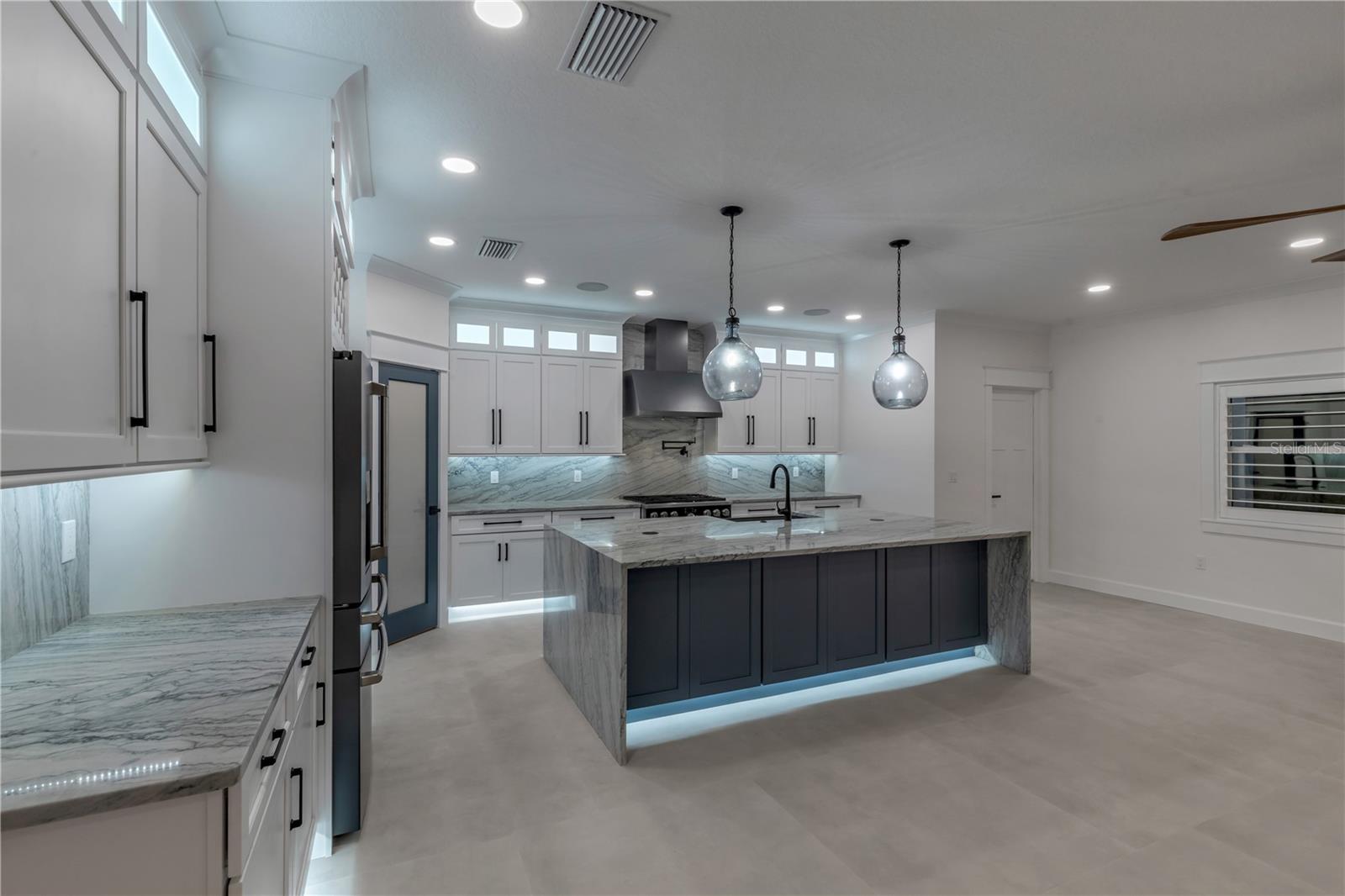 210 DUE EAST ST, NEW SMYRNA BEACH, FL, 32169