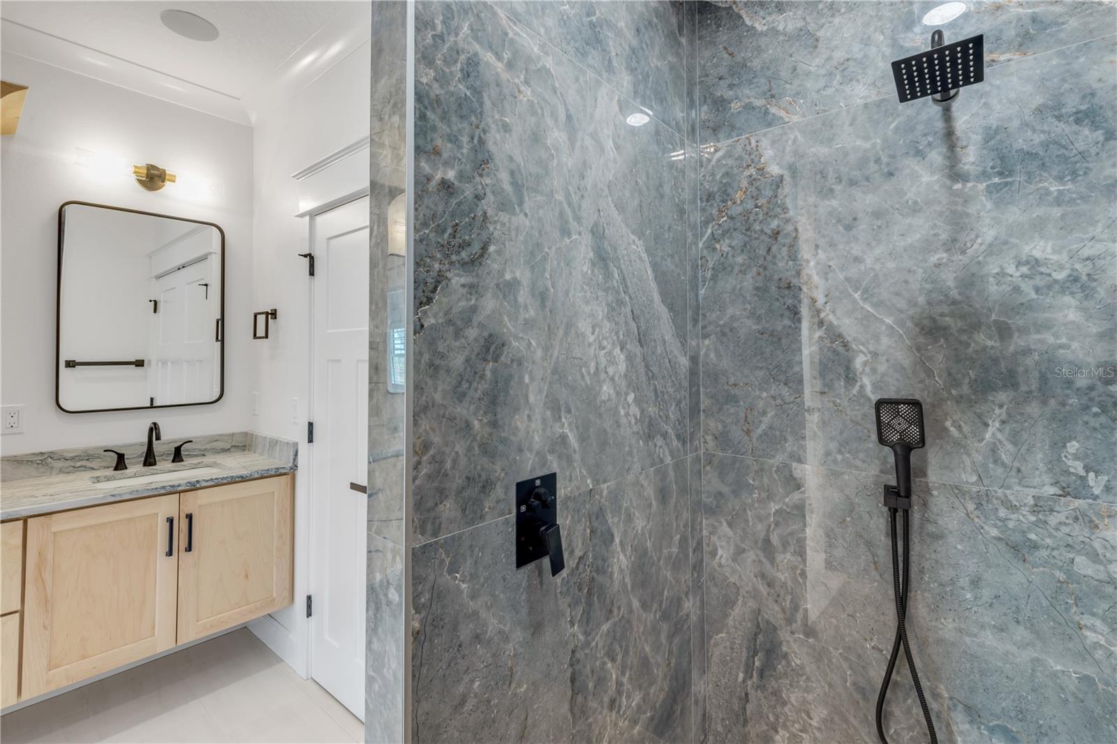 210 DUE EAST ST, NEW SMYRNA BEACH, FL, 32169