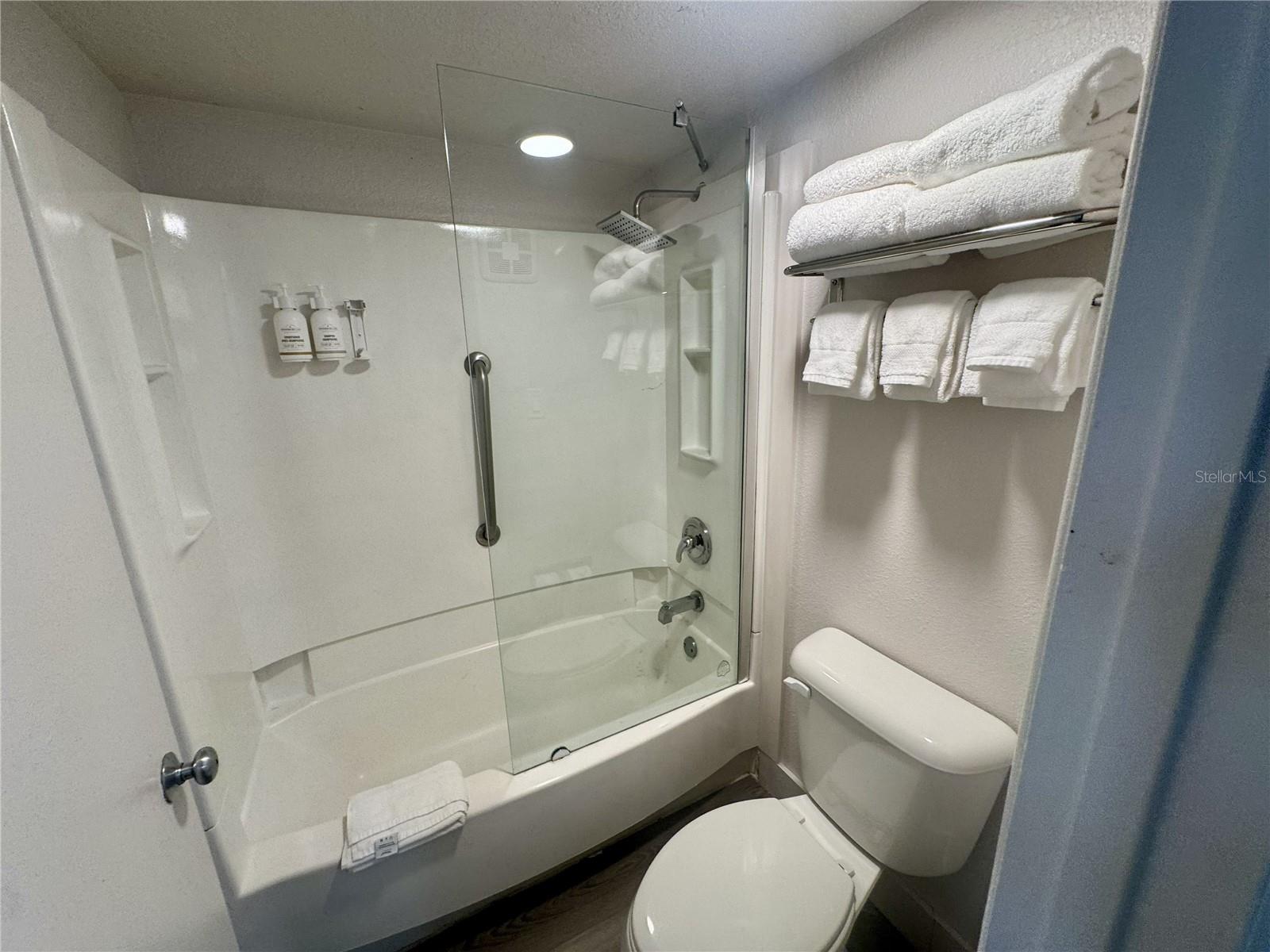 2930 POLYNESIAN ISLE BLVD #105, KISSIMMEE, FL, 34746