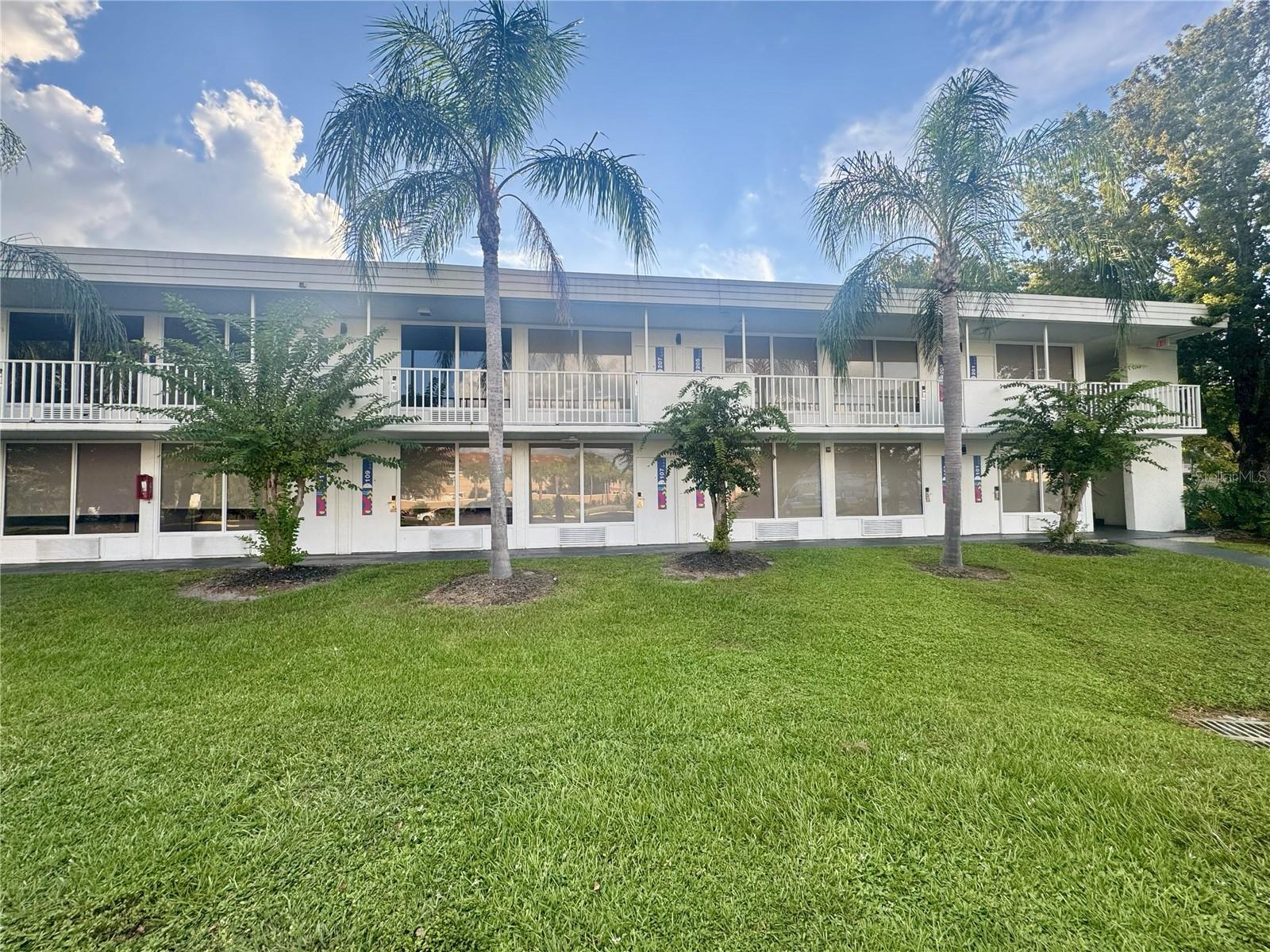 2930 POLYNESIAN ISLE BLVD #105, KISSIMMEE, FL, 34746