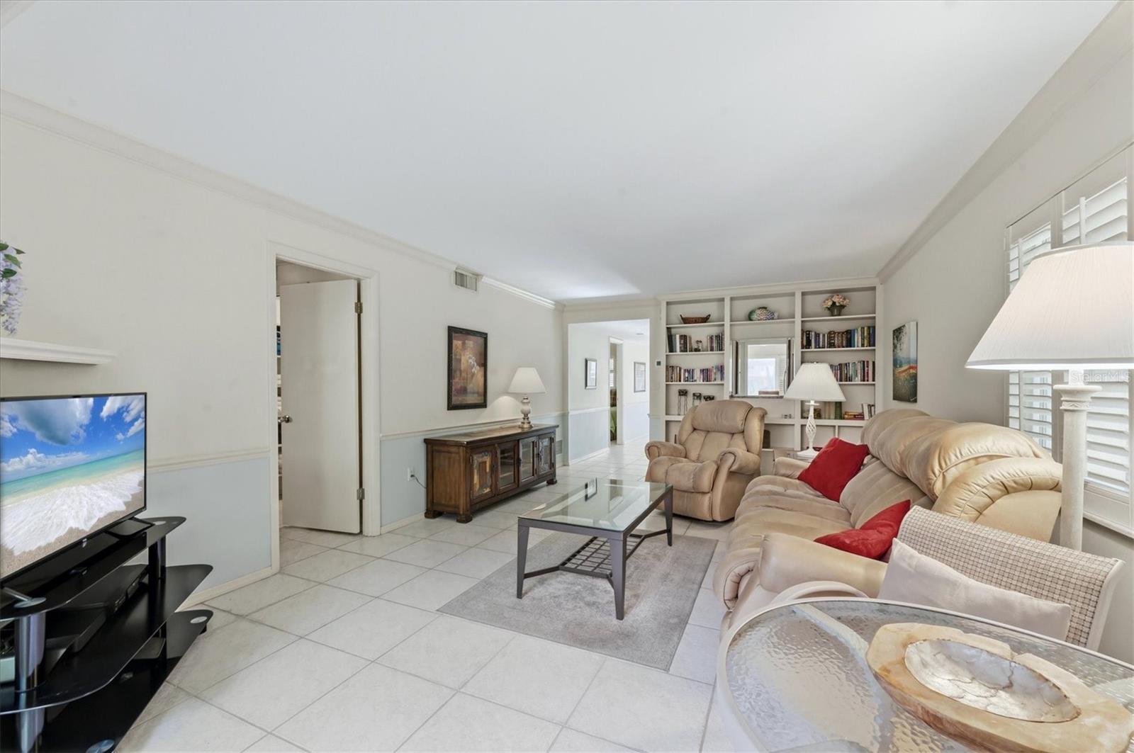 260 SANTA MARIA ST #105, VENICE, FL, 34285